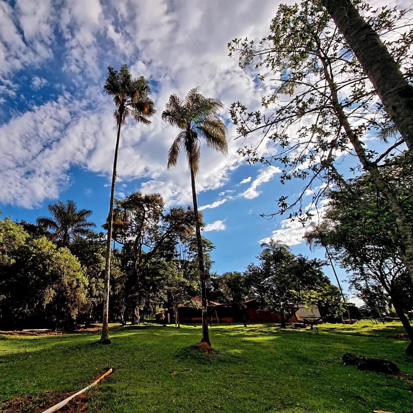 Area De Camping Espaco Soul Araxá Exteriör bild